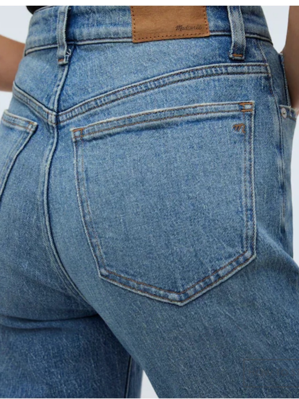 Madewell The 90’s Straight Jean - Picture 4 of 14